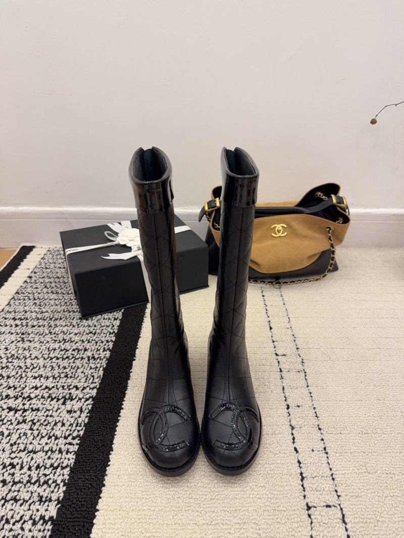 Ch**el boots